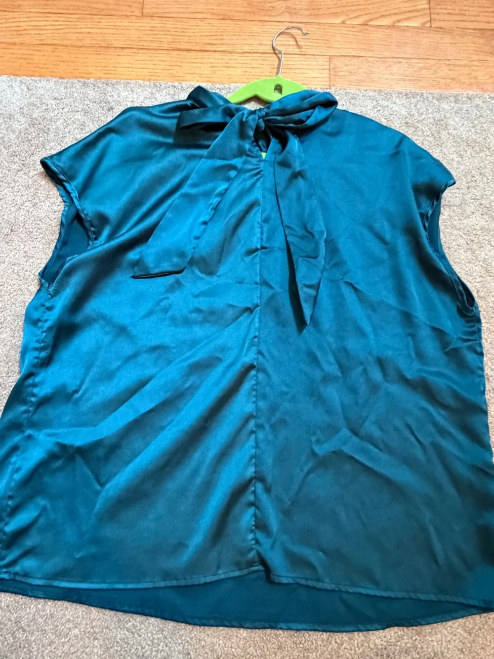 New XL 12 SHEIN satin Cap Sleeve blouse mock neck tie neck teal turquoise